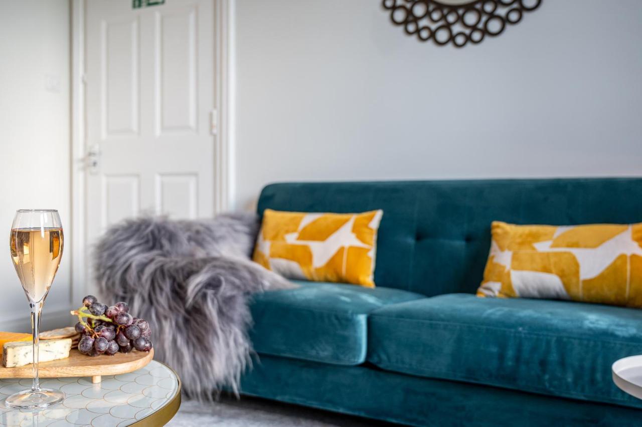 Stunning 5 Bedroom 5 En-Suite Victorian House In Harrogate Luaran gambar
